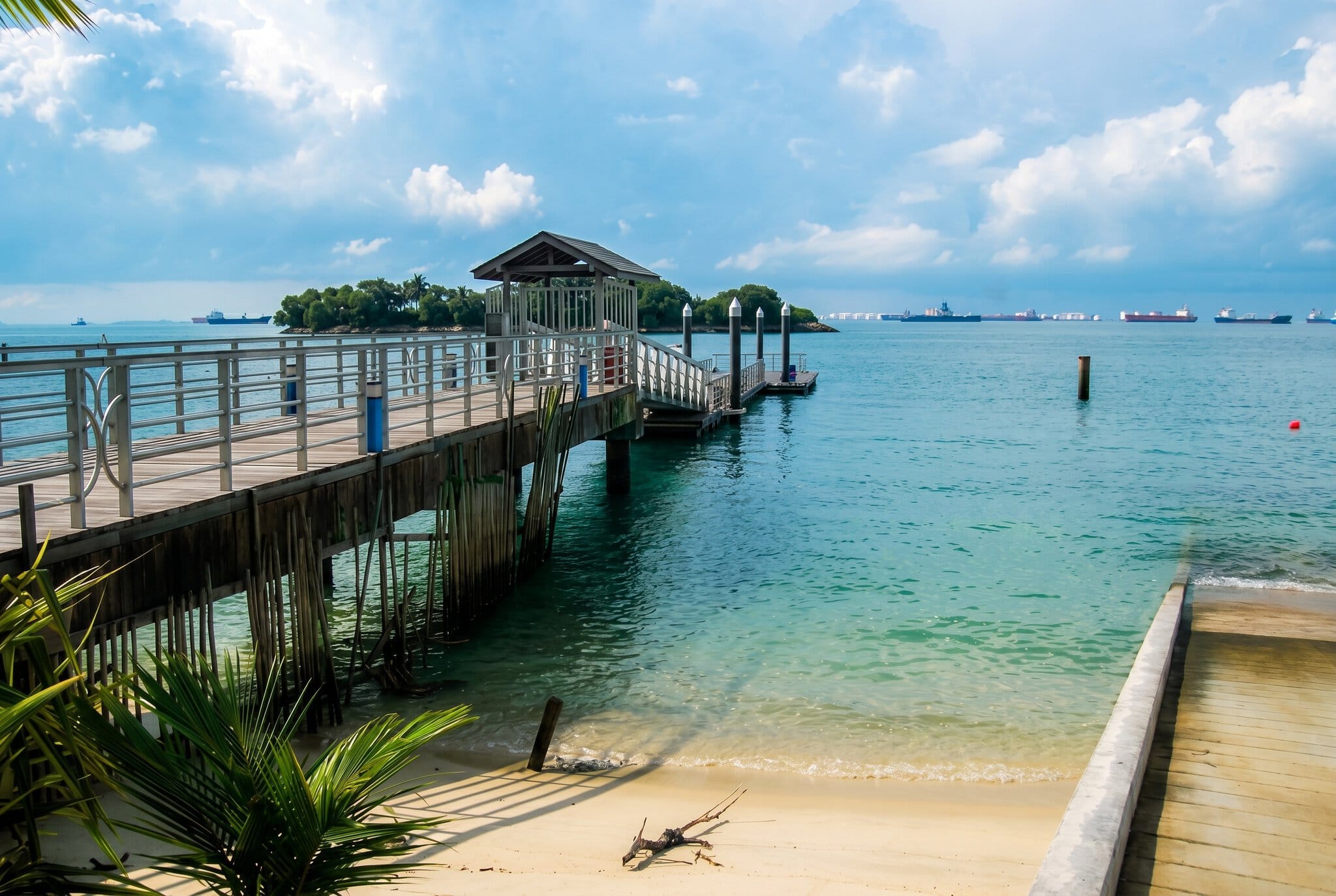Singapore Holiday: 21 Best Things to See and Do in 2026 57 Sentosa entertainment island