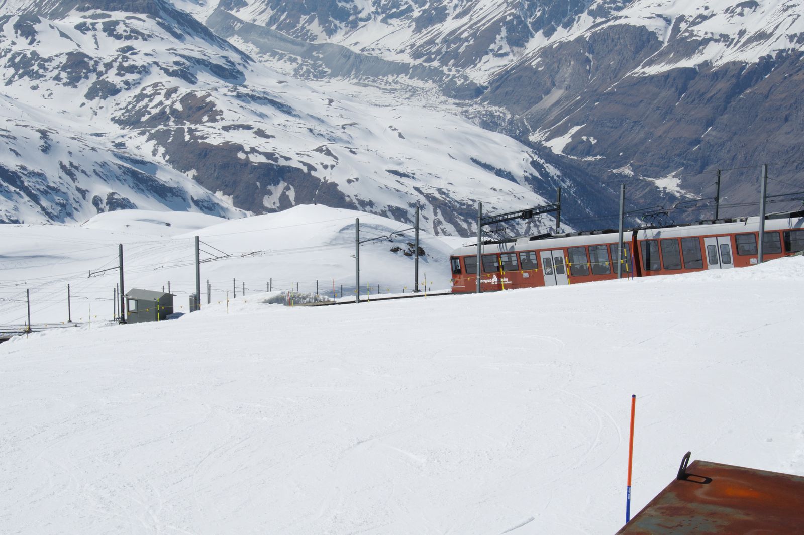 Zermatt a Matterhorn: 17 tipov, čo vidieť a robiť v roku 2026 5 Gornergrat zubačka a dych vyrážajúca vyhliadka