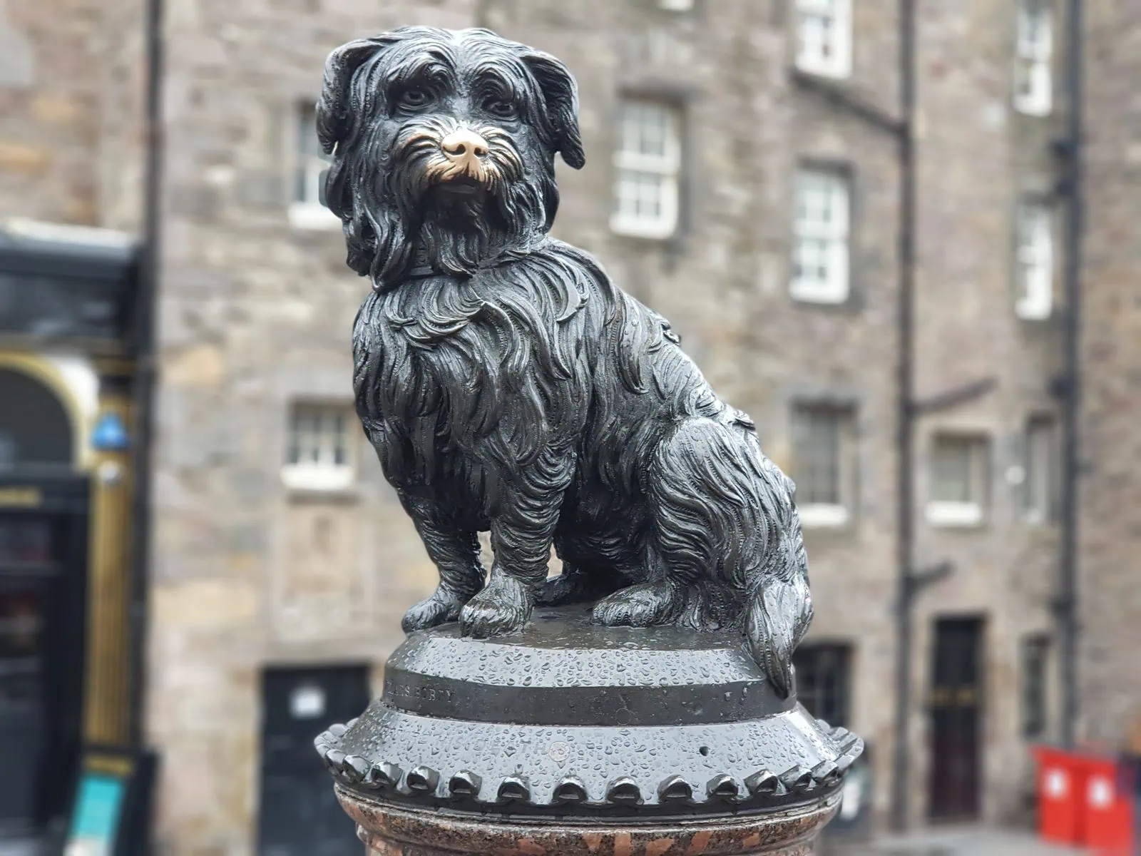 Edinburgh, Skócia: 31 tipp, mit érdemes látni és csinálni 2026-ban 20 Greyfriars Kirkyard: legendákkal teli temető