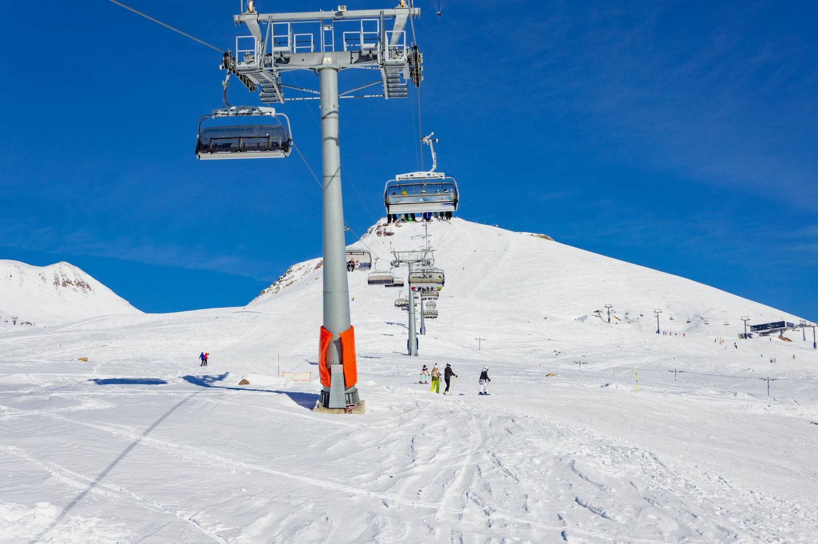 Sci in Georgia: Gudauri, Bakuriani e le piste più economiche d'Europa nel 2026 14 Cosa assaggiare dopo lo sci