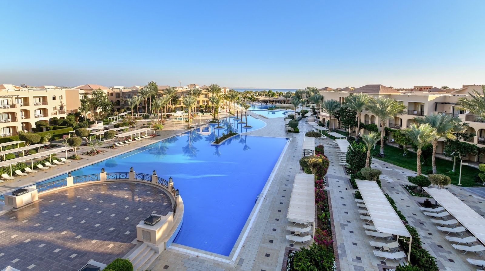 Cele mai bune hoteluri din Egipt cu aquapark: 8 idei pentru familii cu copii 4 Bazinul hotelului Jaz Aquamarine din Hurghada