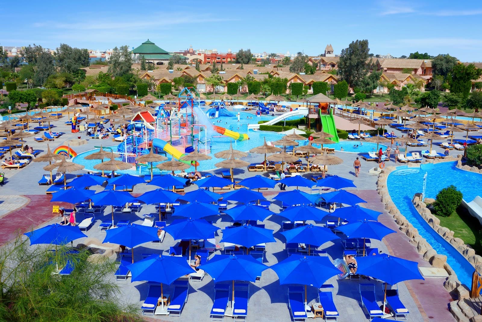 Najlepsze hotele w Hurghadzie: 8 propozycji na snorkeling, dla rodzin i luksus 5 Park wodny Pickalbatros Jungle w Hurghadzie