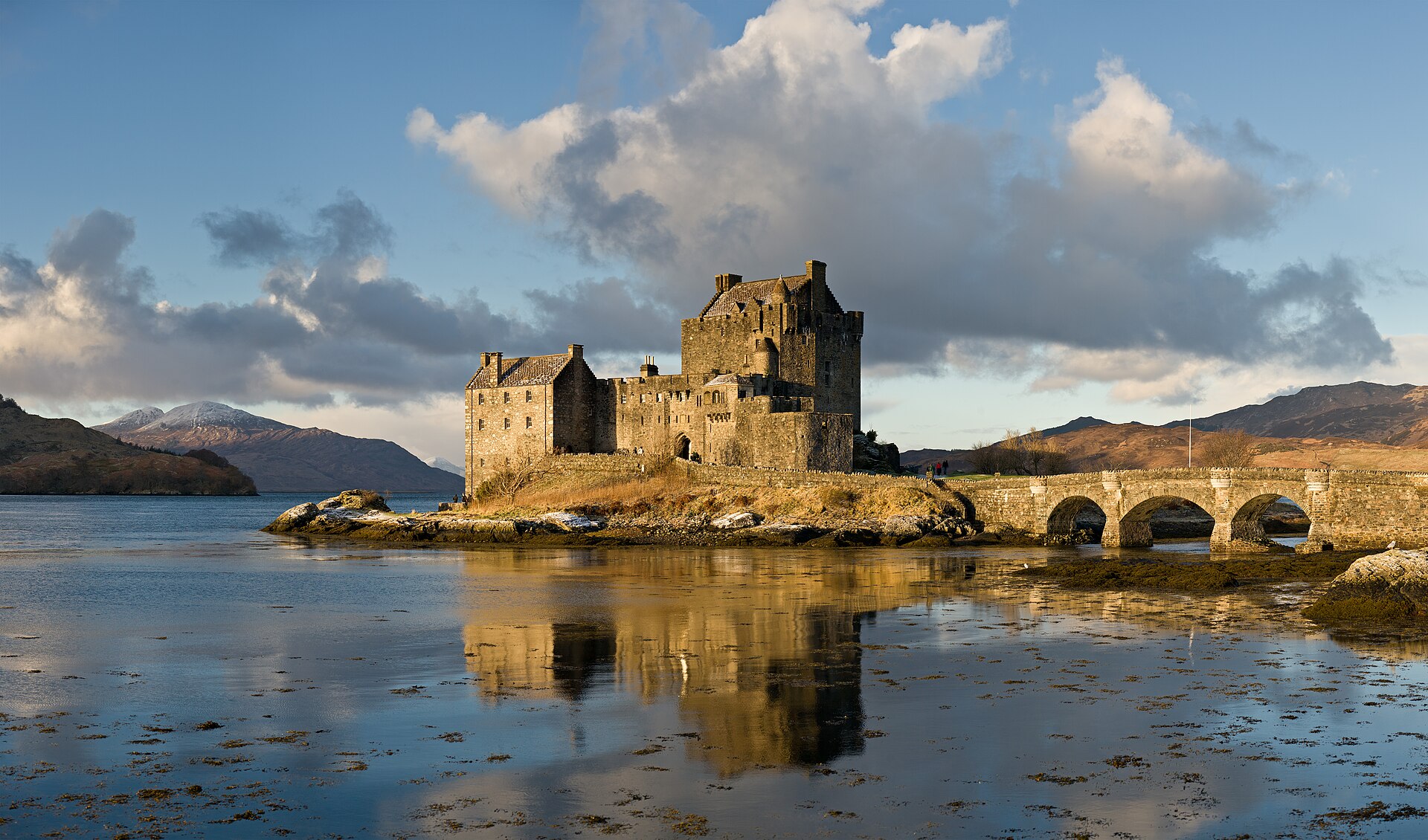 Vakantie Schotland: 30 tips voor wat je moet zien in 2026 26 Eilean Donan Castle
