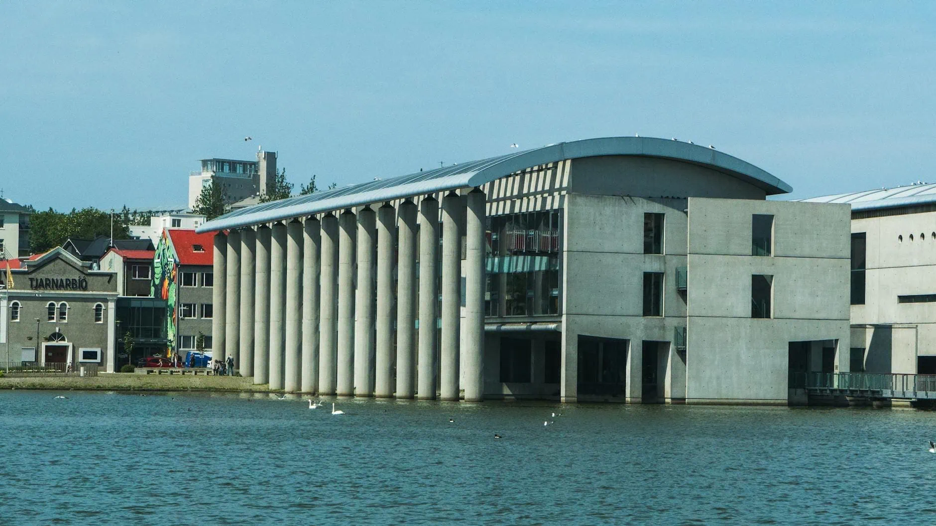 Reykjavík, Island: 15 tipů, co vidět a dělat 8 Poklidné centrum u jezera Tjörnin