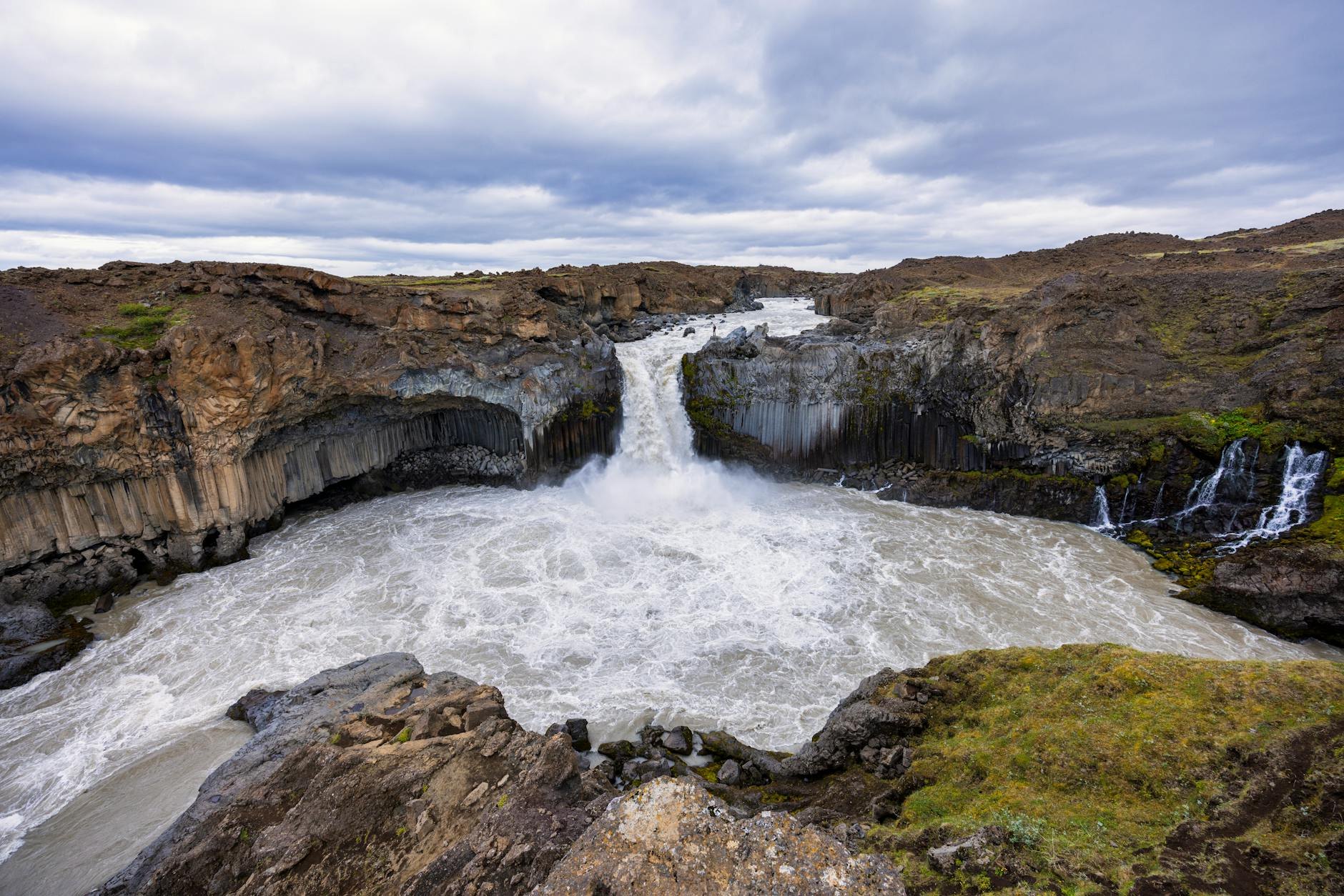 Islande du Nord et Diamond Circle : 12 choses à voir et à faire en 2026 18 Le joyau caché d'Aldeyjarfoss