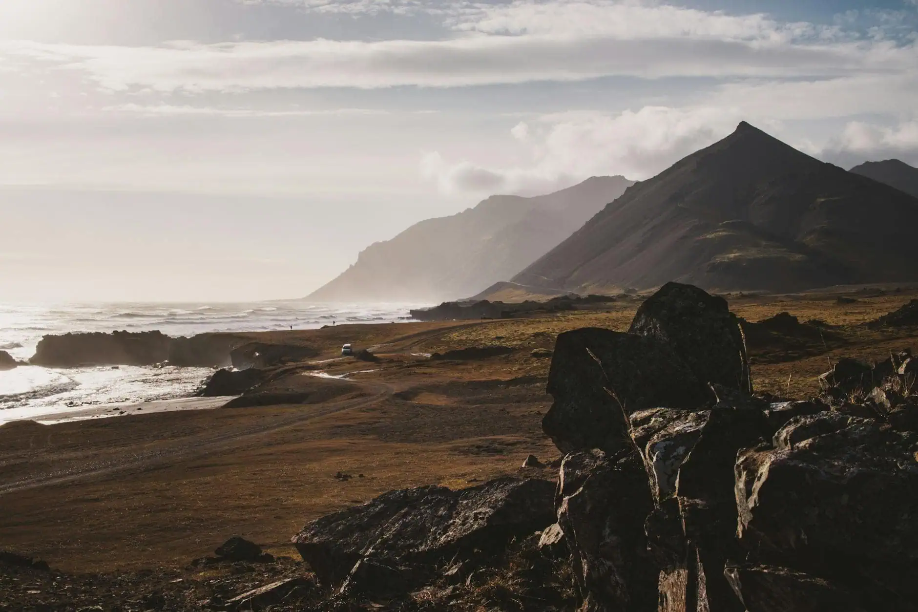 Fiordes Ocidentais (Westfjords), Islândia: 12 dicas do que ver e fazer 5 A praia vermelha Rauðasandur