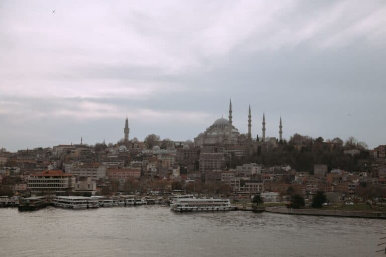 Turkiet: guide, tips & vad du ska se 2026 5 Hammam, basarer och konsten att pruta i Turkiet 2026