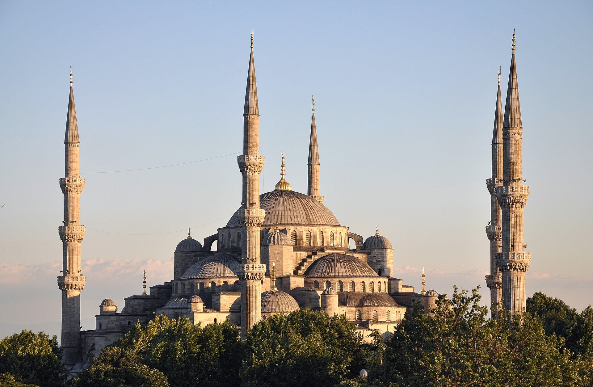 Istanbul Turcia: 15 lucruri de văzut în orașul de pe două continente în 2026 3 Moscheea Albastră (Sultanahmet Camii)