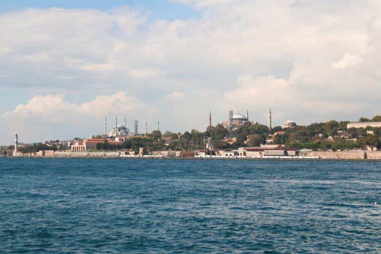 Turkiet: guide, tips & vad du ska se 2026 7 Är Turkiet säkert? Bedrägerier, jordbävningar och reseråd 2026