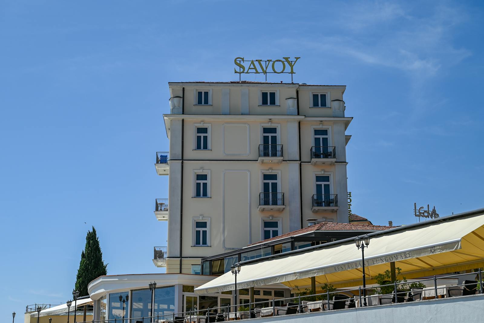 Opatija en de promenade Lungomare