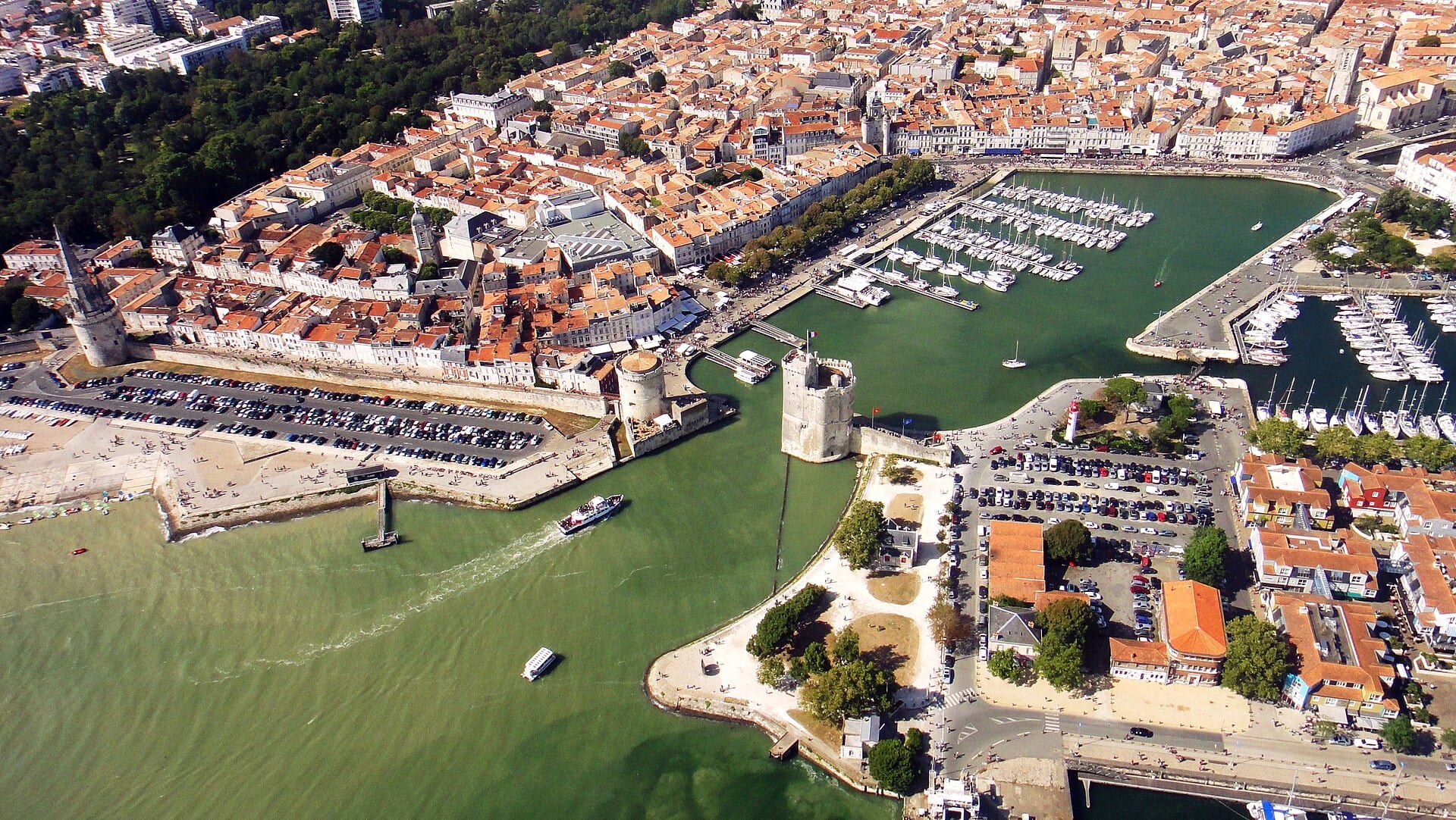 La Rochelle och Île de Ré: 13 tips för 2026 3 Var du ska bo i La Rochelle och regionen