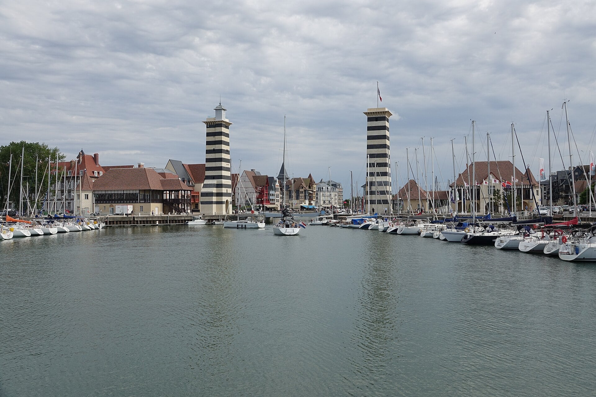 Deauville a Trouville, Francúzsko: 11 tipov v roku 2026 131 Kedy vyraziť do Deauville a Trouville