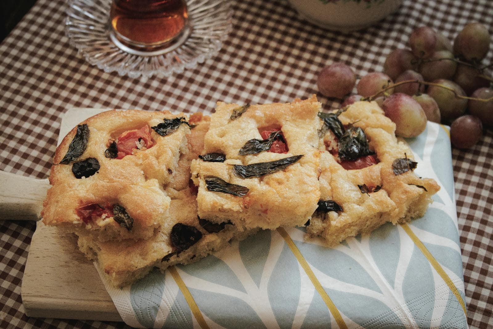 Bucătăria italiană: ce să guști regiune cu regiune (nu doar pizza) în 2026 12 Focaccia italiană – pâine de stradă