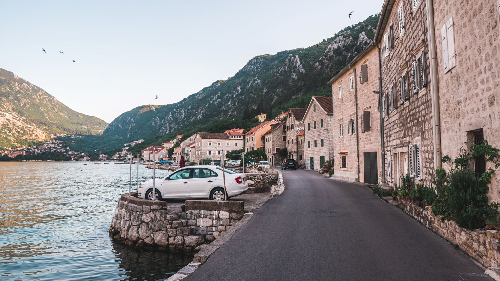 Kotor, Montenegro: 15 tips voor wat te zien en te doen in 2026 17 Stille ontsnapping naar de dorpjes Muo en Prčanj