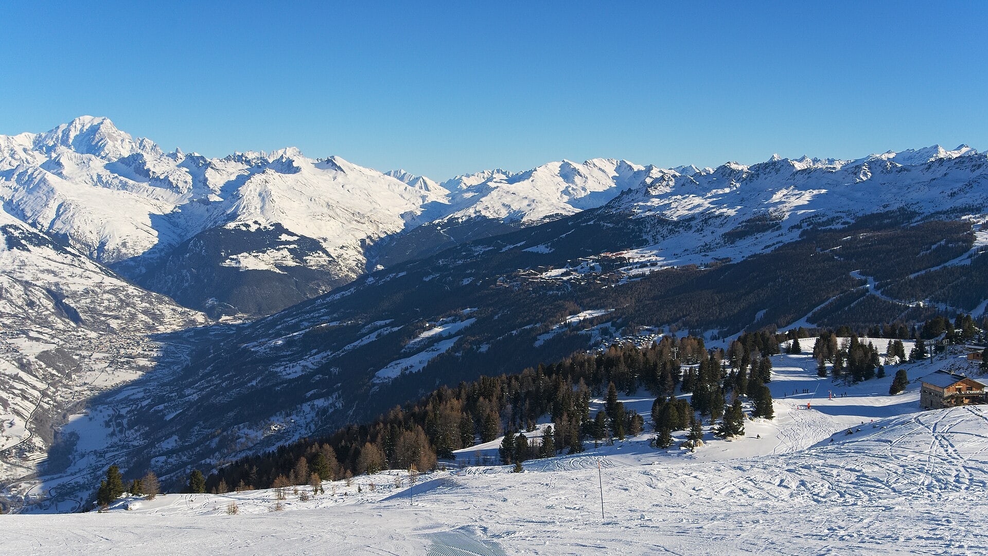 Schi în Alpii Francezi: cele mai bune 12 stațiuni în 2026 10 La Plagne și Les Arcs unite în uriașul Paradiski