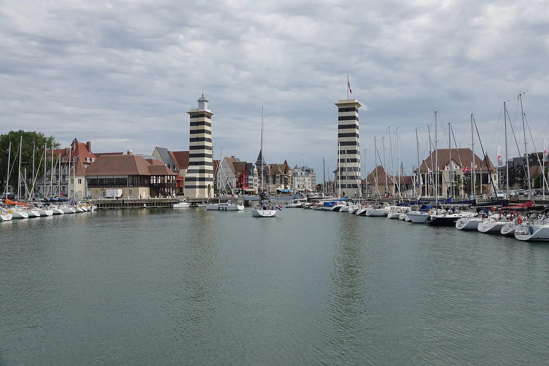 Badsortsglamour i Deauville och Trouville