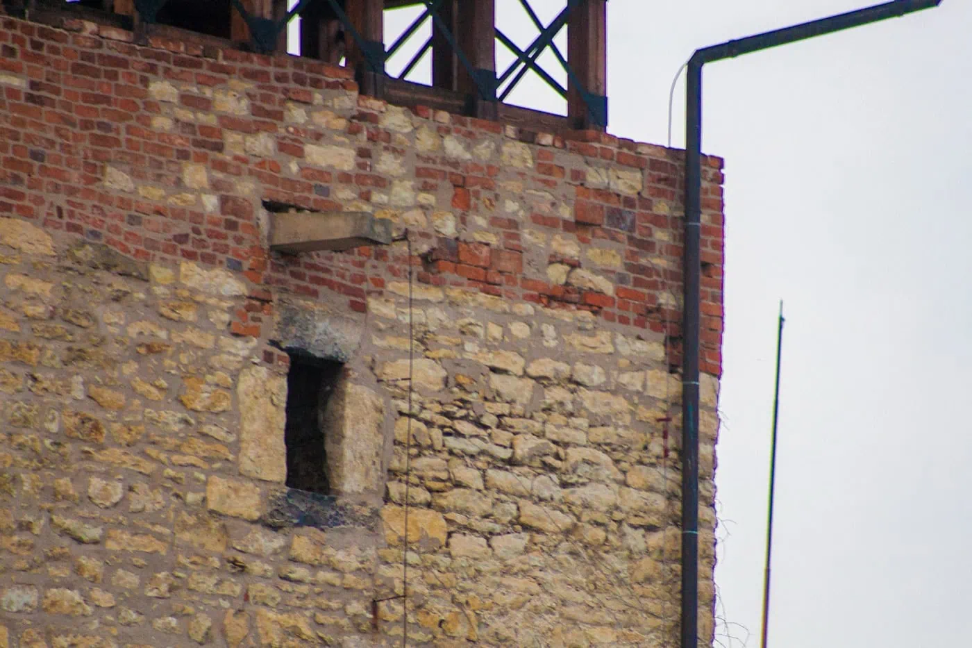 Litomyšl in Tschechien: 8 Tipps für die UNESCO-Schlossstadt 2026 10 Spätgotischer Roter Turm in Litomyšl