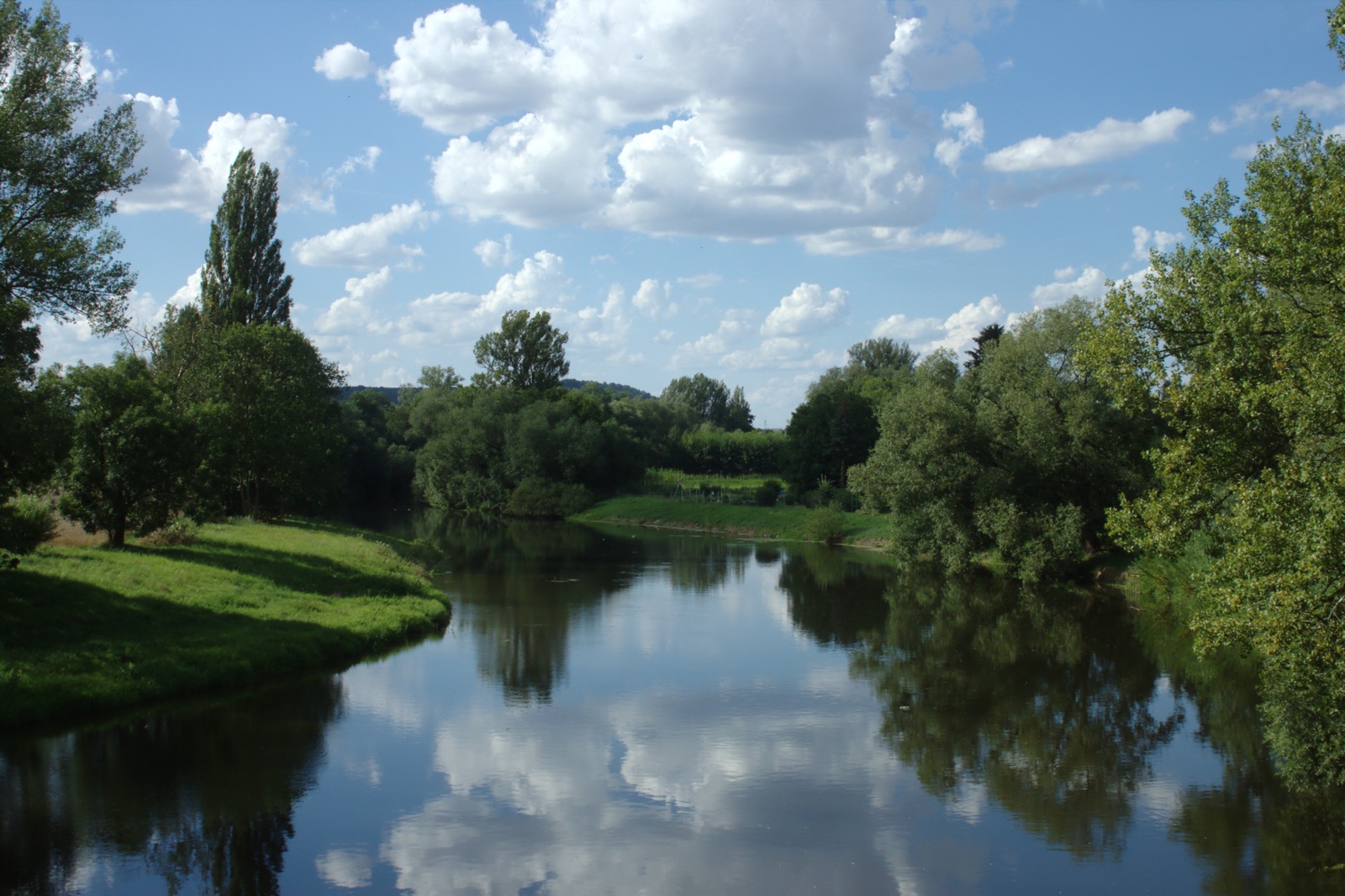 Louny in Tschechien: 8 Tipps, was du in der Stadt von Benedikt Rejt 2026 sehen kannst 10 Der Fluss Eger in der Umgebung von Louny