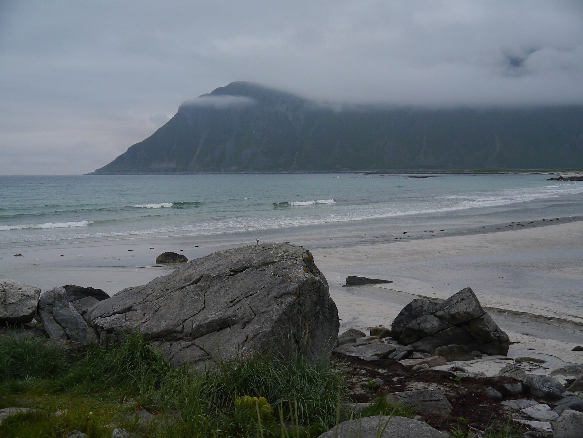 Cele mai frumoase plaje din Lofoten, Norvegia: Haukland, Uttakleiv și altele 10 Skagsanden