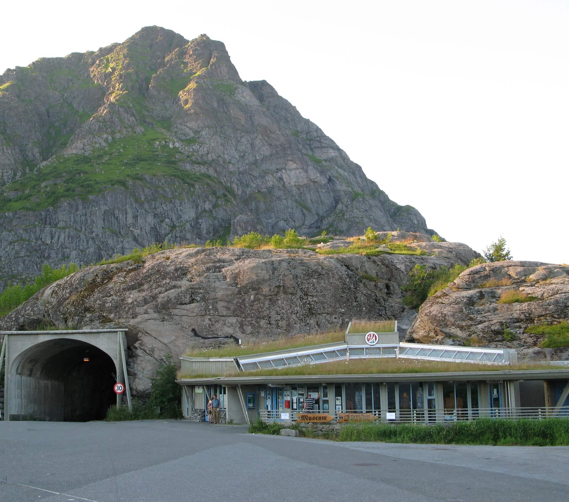 Isole Lofoten in auto: road trip lungo la strada E10 8 Giorno 4: Verso il sud selvaggio e i panorami iconici