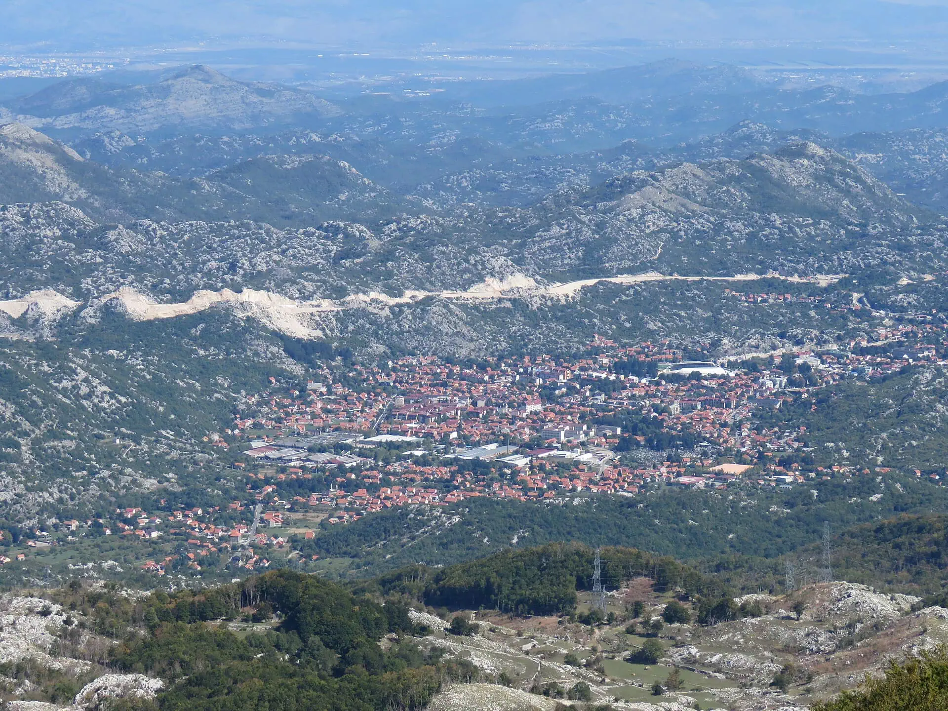 NP Lovćen, mauzoleum Njegoše a Cetinje: 11 tipů na srdce Černé Hory 16 Kam dál z NP Lovćen a Cetinje