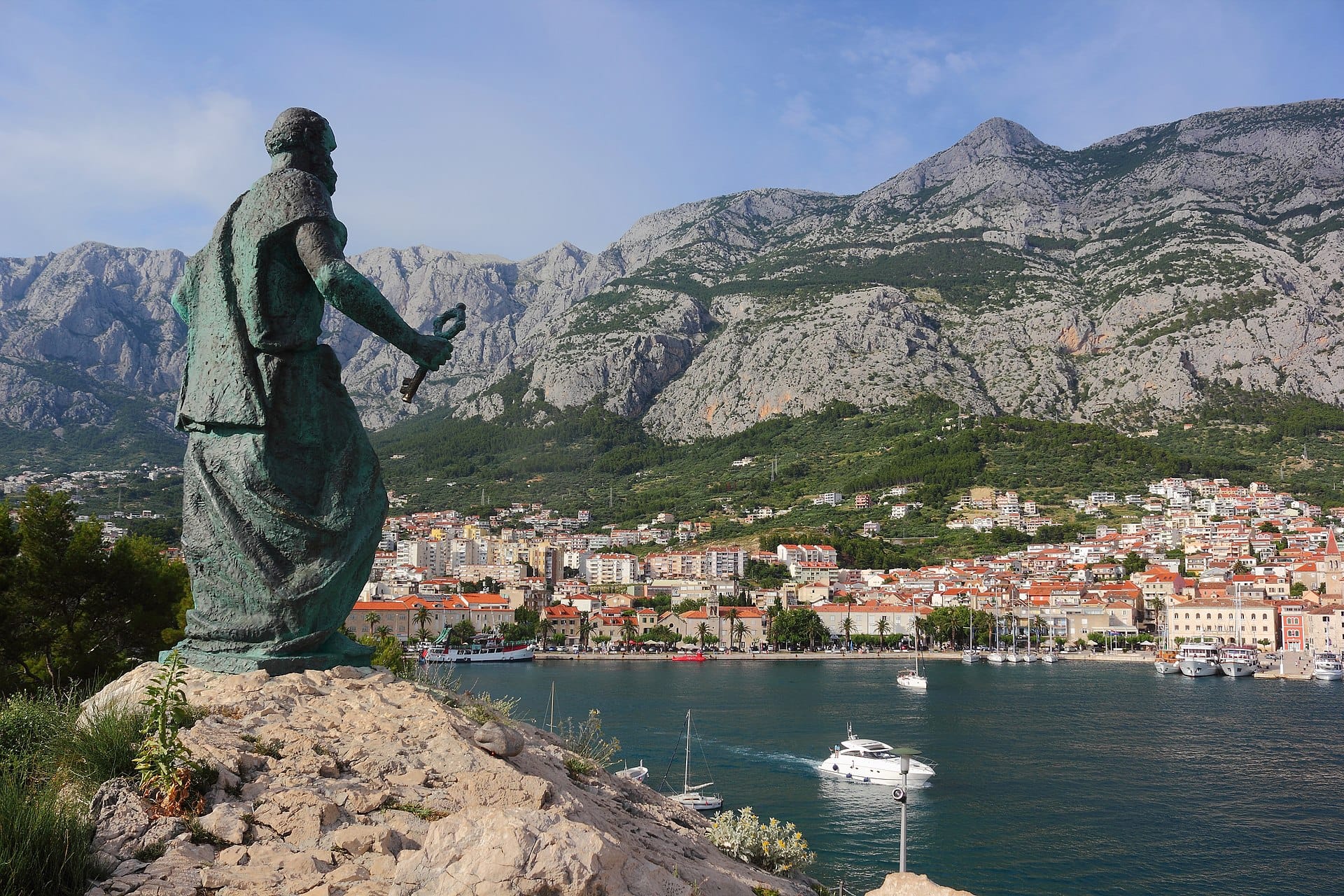 Makarska, Croația: 12 idei ce să vezi și faci în 2026 3 Unde să te cazezi pe Riviera Makarska