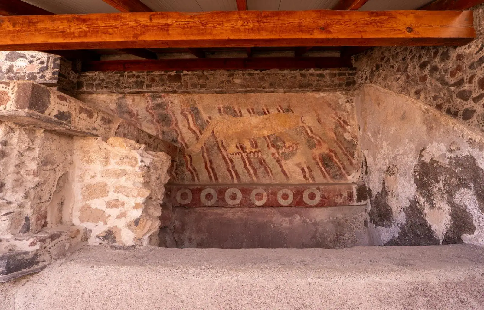 Teotihuacán : pyramides, vol en montgolfière et excursion depuis Mexico 6 Fresques murales à Teotihuacán