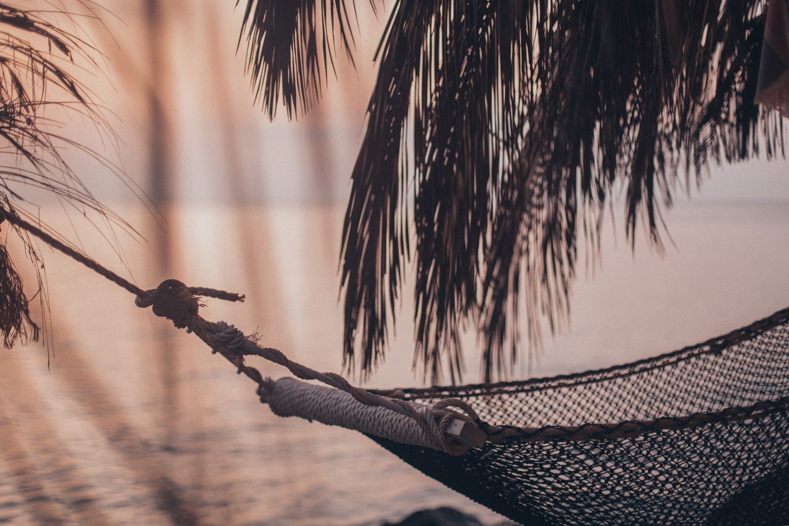 Malediven: vakantie, 21 tips wat te zien en wanneer te gaan in 2026 21 De Maledivische tijd loopt langzamer