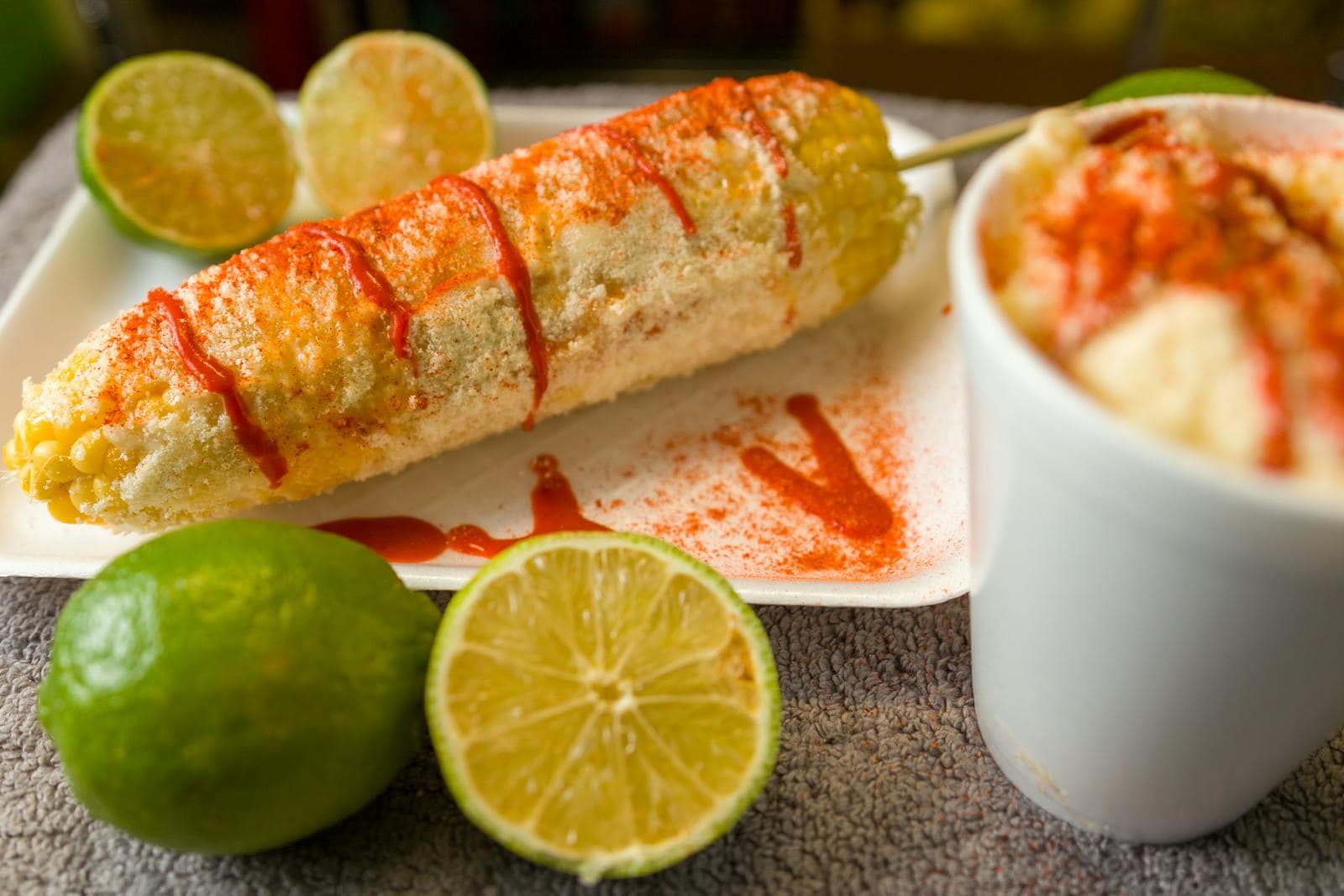 Bucătăria mexicană: 20 de preparate de gustat (nu doar tacos) 9 Elote – porumb cu brânză