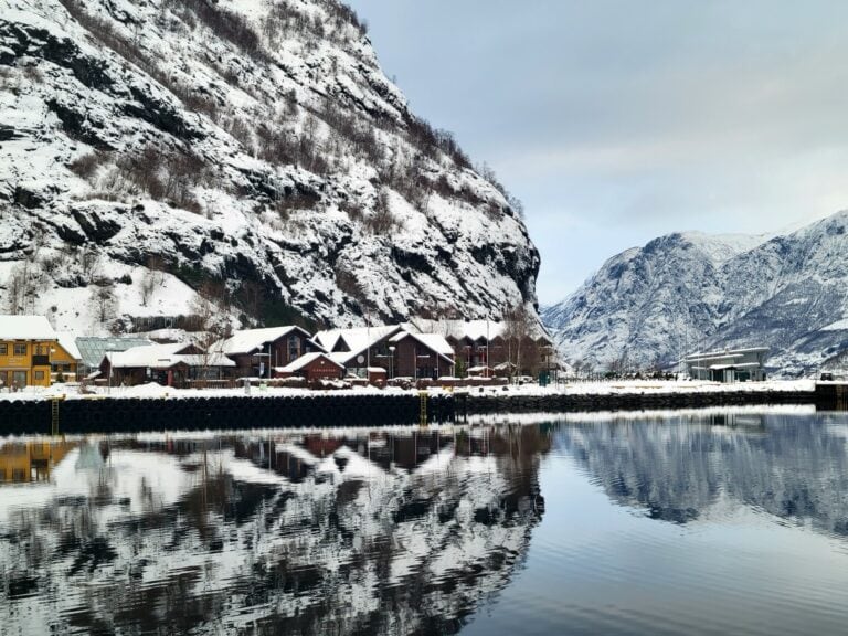 Norway: Guide, Tips & What to See in 2026 12 Flåm Railway (Flåmsbana): 7 Things to See and Do on Norway’s Most Beautiful Train Line in 2026
