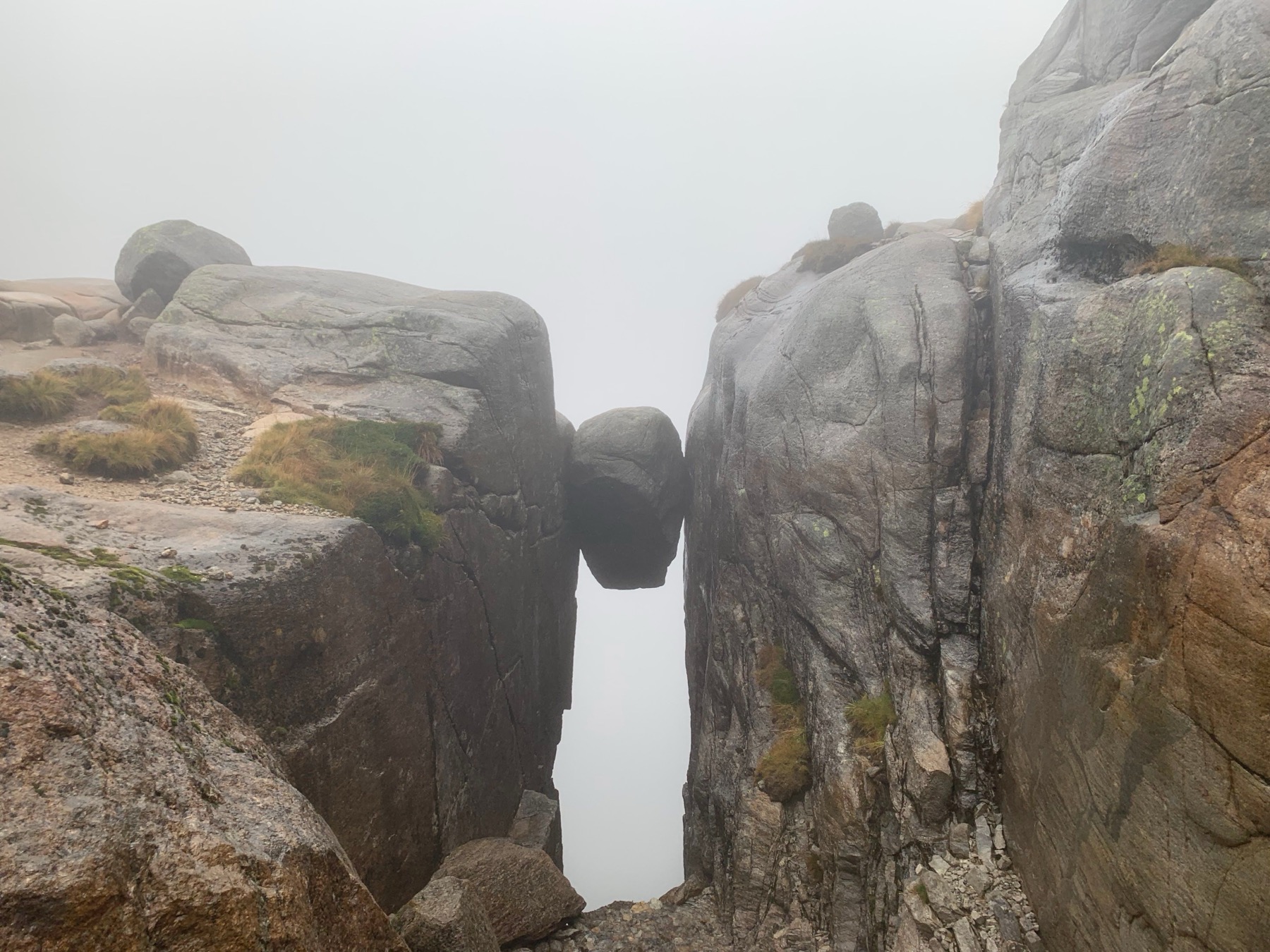 Kjeragbolten a Lysefjord: 7 tipů, co vidět a dělat kolem 2 Nejlepší doba na Kjerag a Lysefjord