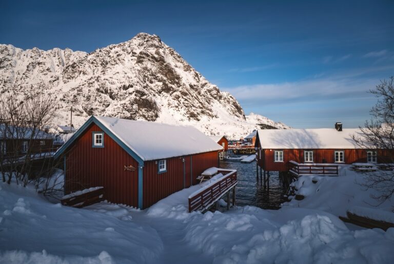 Norway: Guide, Tips & What to See in 2026 16 How Much Does a Trip to Norway Cost: Prices and 8 Tips to Save in 2026