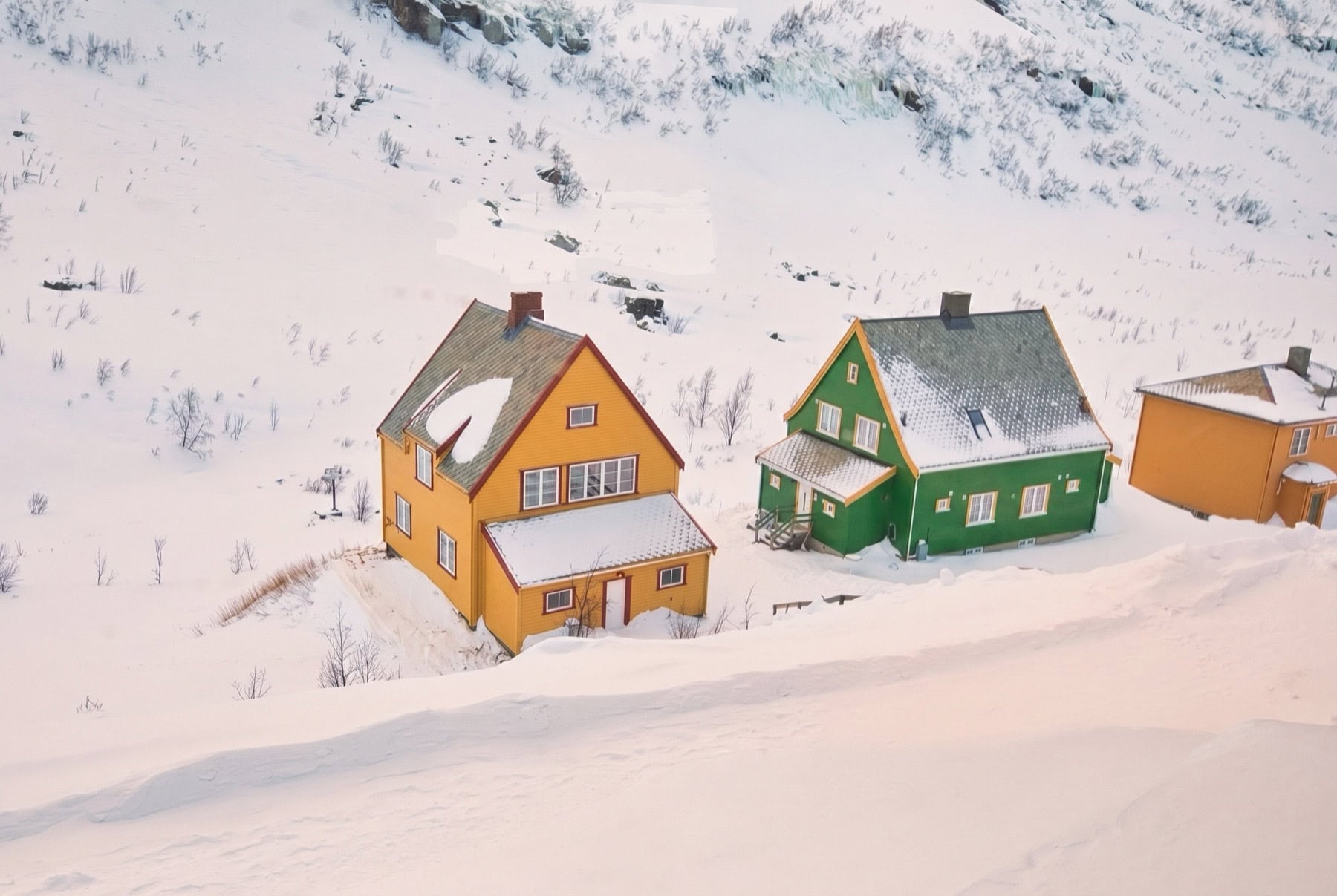 Itinerariu Norvegia 10 zile: road trip clasic zi cu zi 9 Ziua 3: îngustul Nærøyfjord