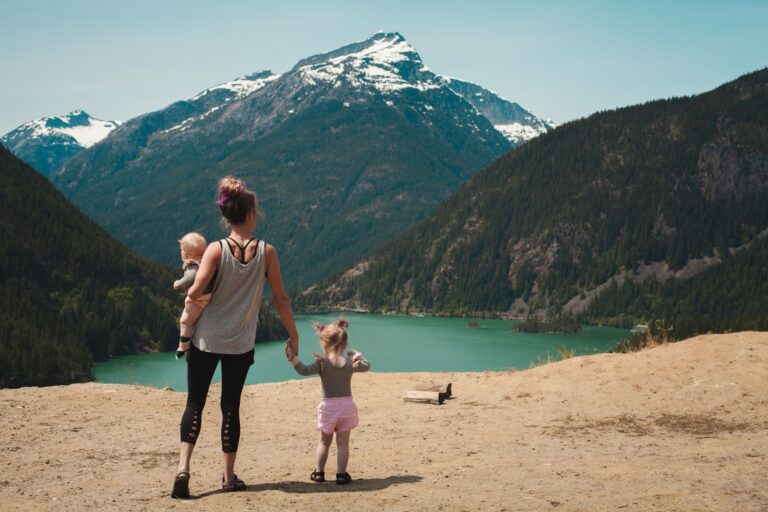 Norwegen: Reiseführer, Tipps & Highlights 2026 17 Norwegen mit Kindern: Familienreiseführer und Tipps für 2026