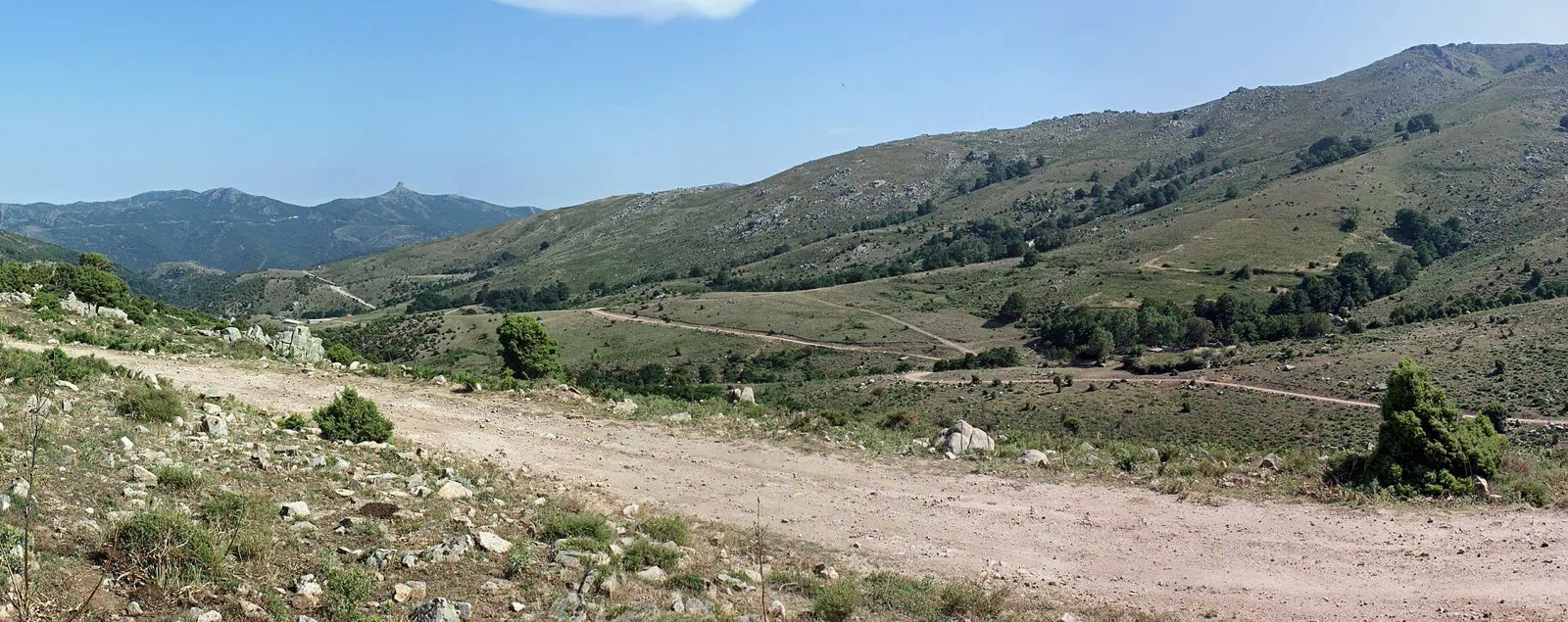Nuraghy a tajemné vnitrozemí Sardinie: 10 věcí, které byste měli vědět 10 Pohoří Gennargentu, nejvyšší hory Sardinie