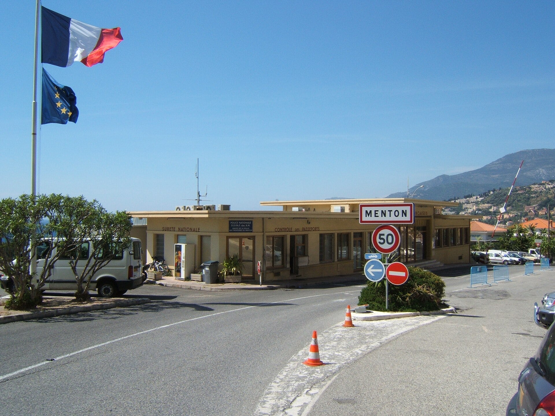 Menton, Franța: 11 sfaturi ce să vezi și să faci în orașul lămâilor în 2026 11 Relaxare pe plaje și scăldat