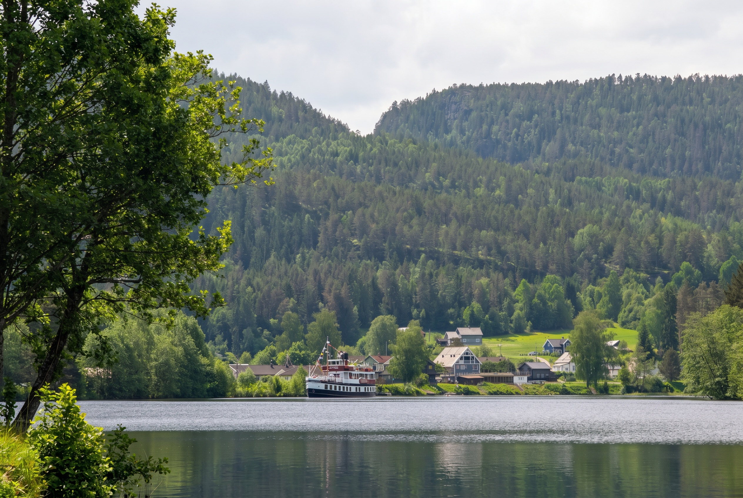Noorwegen: 50 tips wat te zien — de mooiste plekken en fjorden in 2026 57 Het Telemark-kanaal met sluizen