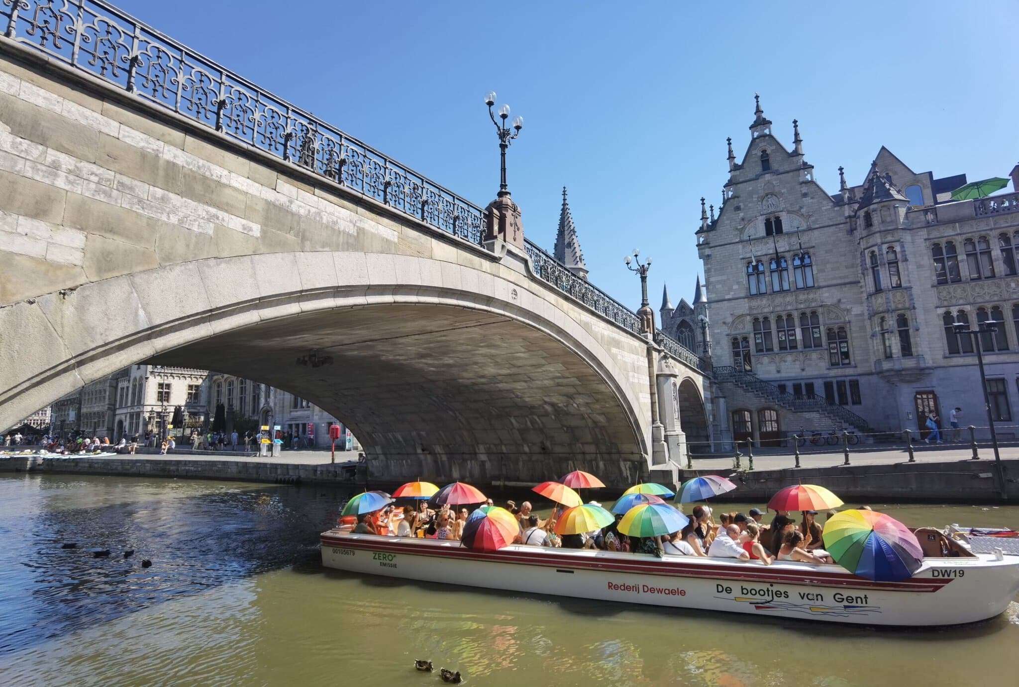 Obiective turistice Gent Belgia: 16 lucruri de făcut în 2026 11 Plimbare cu barca pe canale