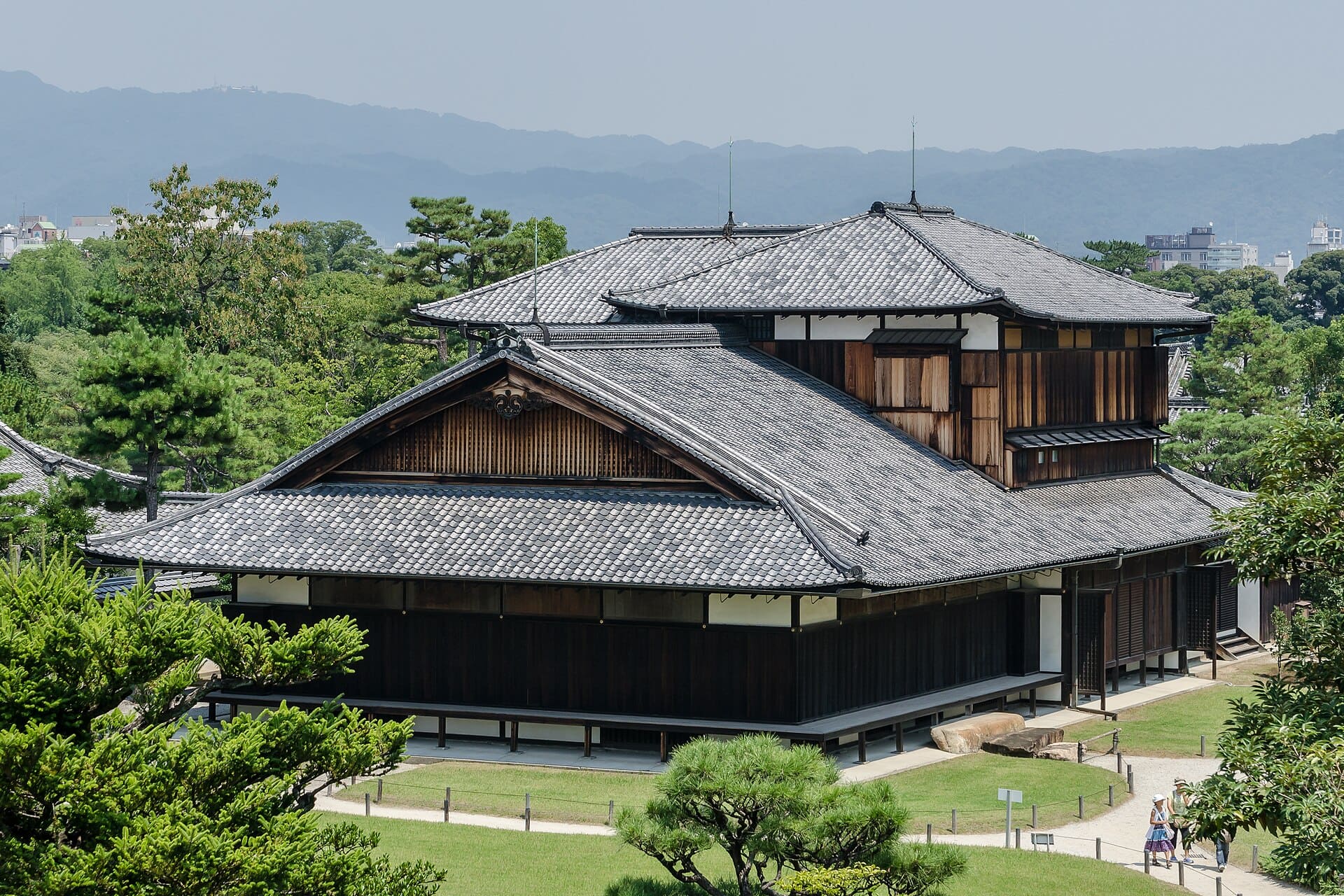 Kyoto, Japan: 18 Things to See and Do in 2026 116 Nijo Castle and its nightingale floors