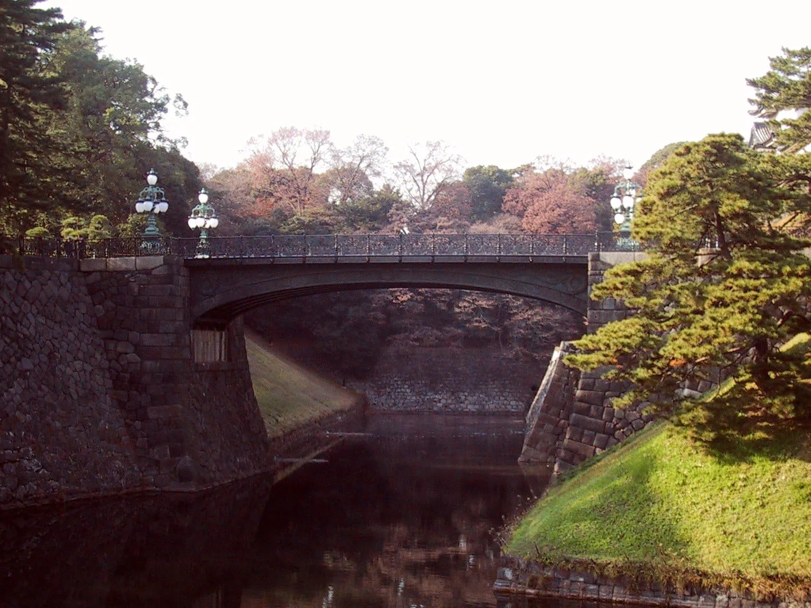 Tokyo, Giappone: 25 cose da vedere e fare nel 2026 26 Palazzo Imperiale e Giardini Orientali
