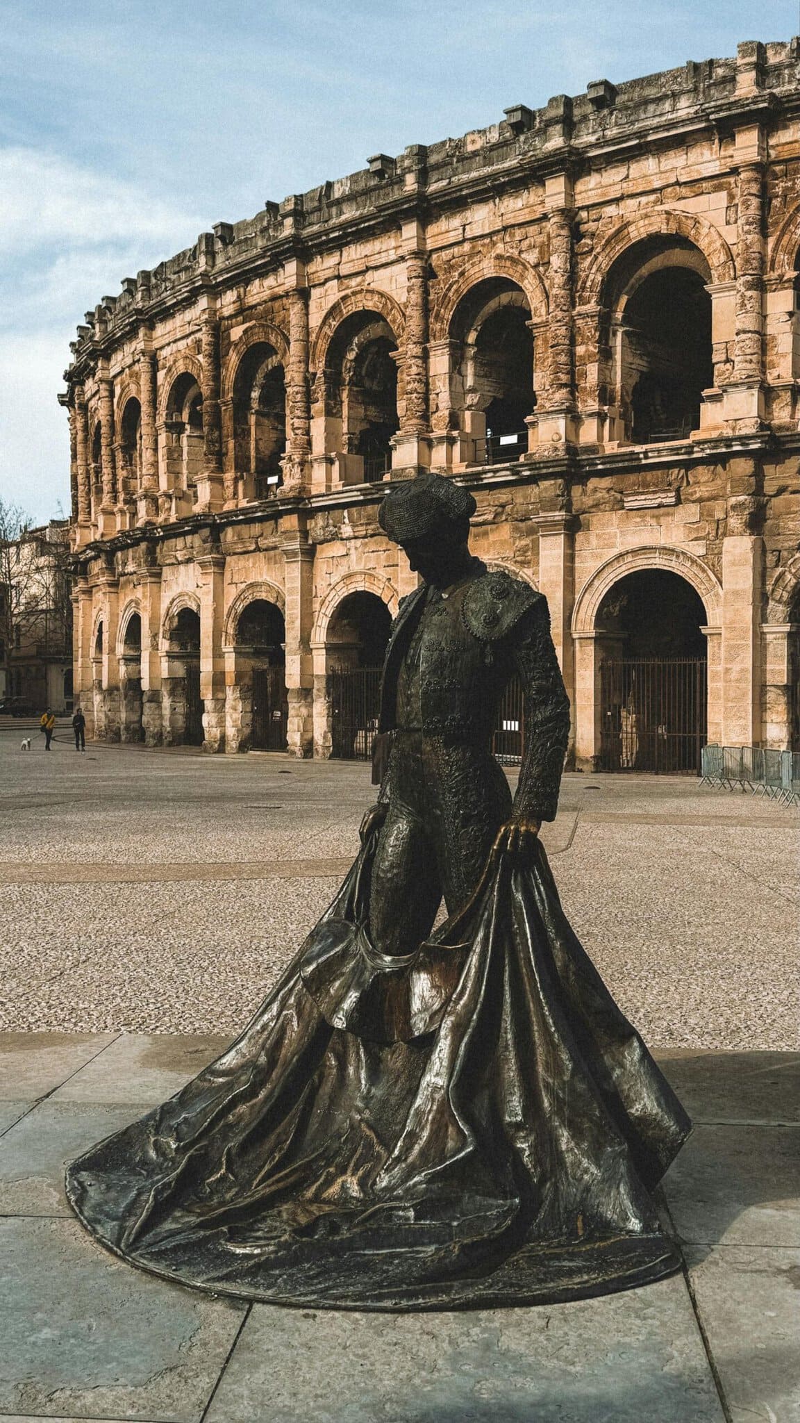Nîmes och Pont du Gard: 12 tips för det romerska Frankrike 2026 11 Feria de Nîmes tjurkultur