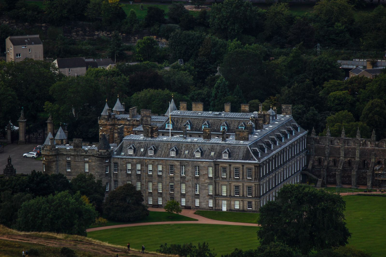 Édimbourg : 31 choses à voir et à faire en 2026 10 Palais de Holyroodhouse : la résidence royale