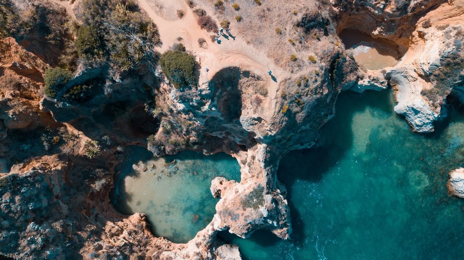 Ponta da Piedade: acantilados y cuevas cerca de Lagos (barcos, escaleras y consejos) 19 Preguntas frecuentes