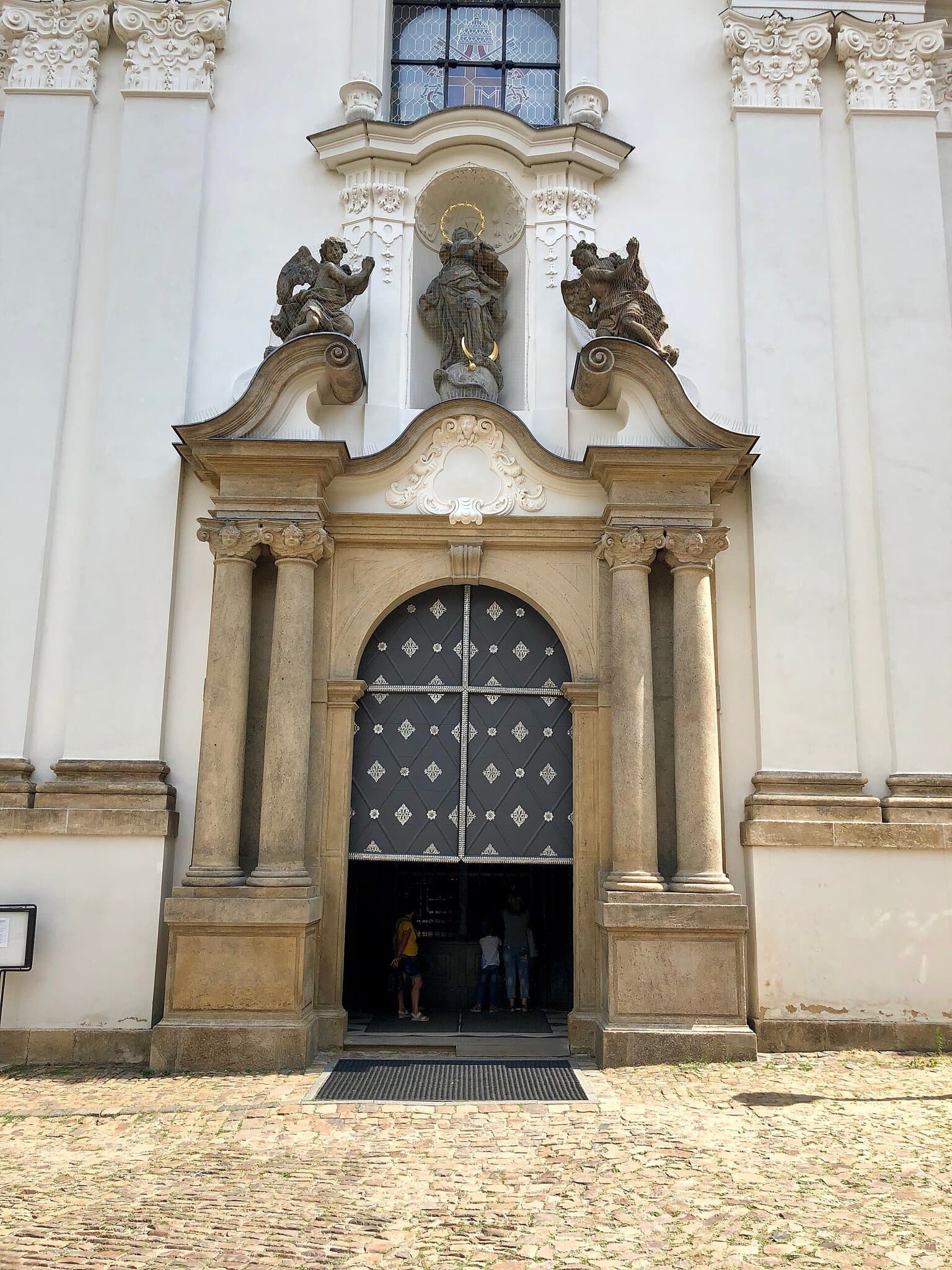 Monastère de Strahov et Lorette : que voir à Hradčany 8 La basilique de l'Assomption de la Vierge et la galerie de tableaux