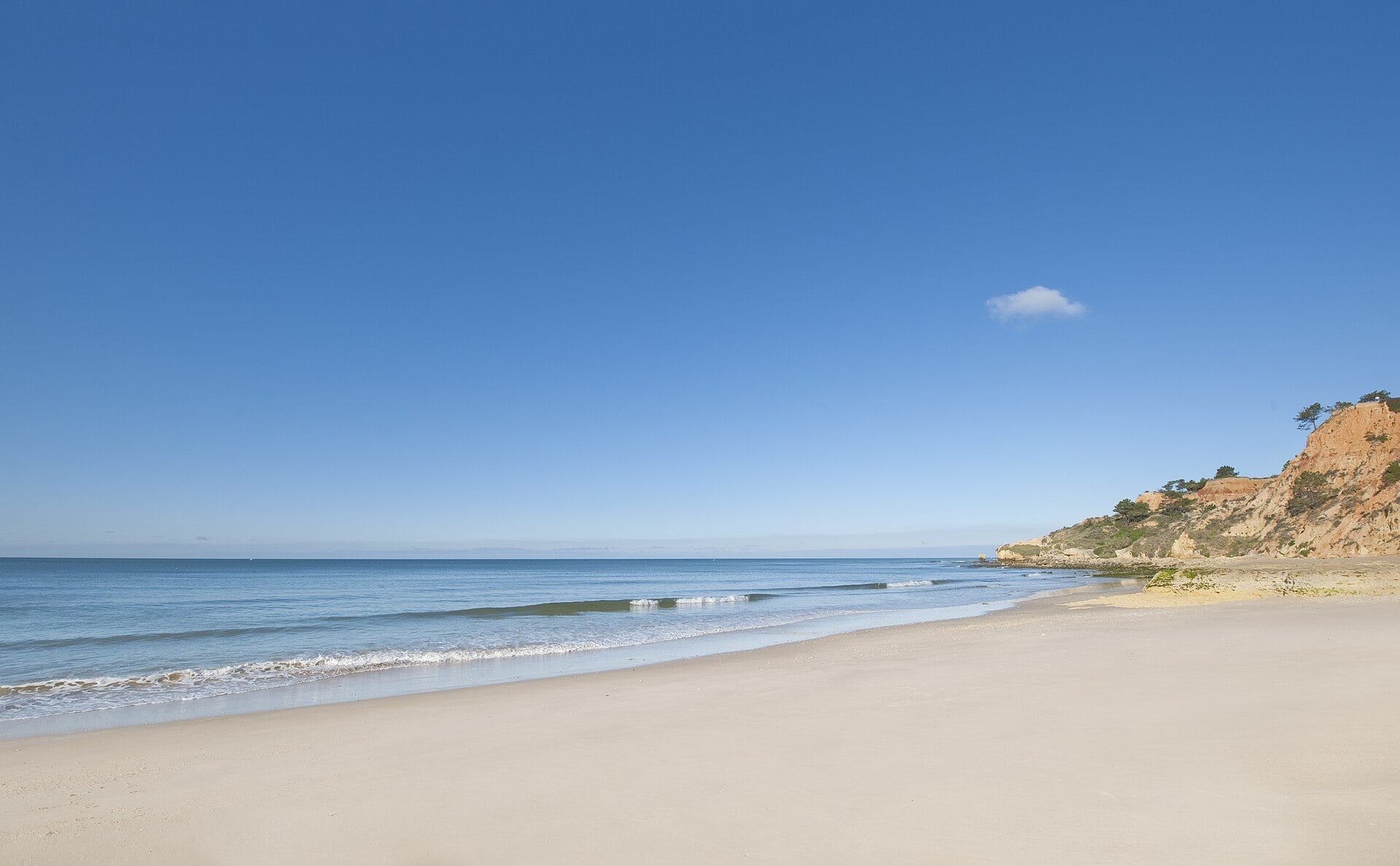 Praia da Falésia: cea mai bună plajă din lume? Faleze, accese și sfaturi 16 Unde să mergi mai departe din zona Praia da Falésia
