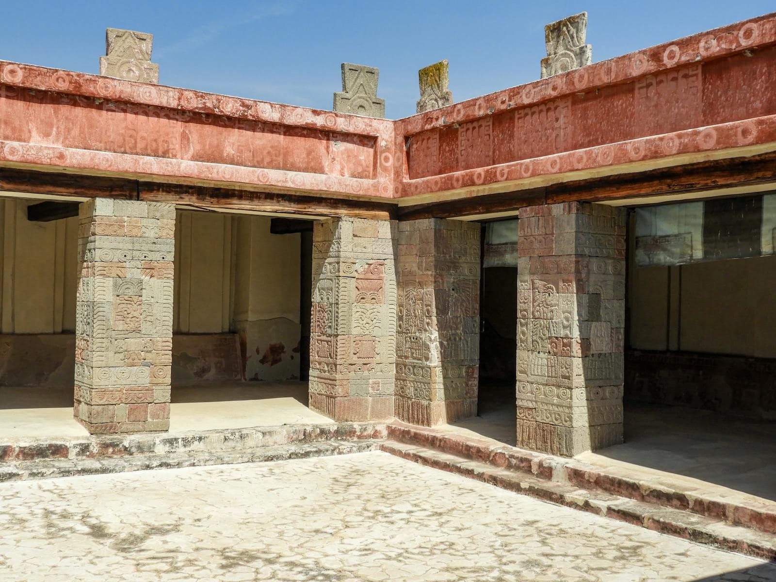 Teotihuacán: piramidy, lot balonem i wycieczka z Mexico City 5 Świątynia Pierzastego Węża w Teotihuacánie