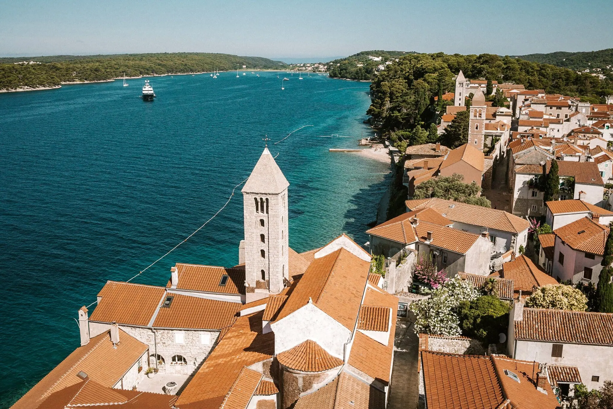 Rab Island, Croatia: 11 Best Things to See and Do in 2026 1 Panorama of Rab old town and the turquoise bay