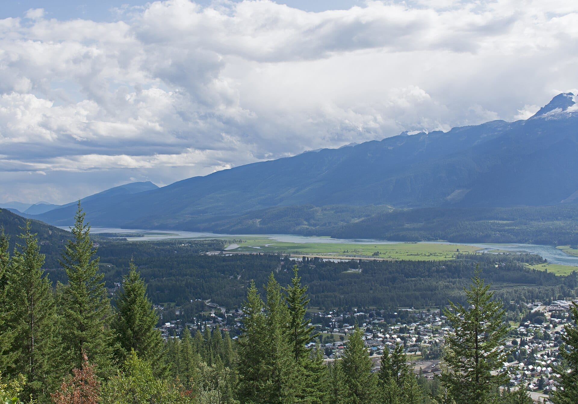 Revelstoke, Canada: 12 lucruri de văzut și de făcut (Heritage City și Meadows in the Sky) 5 Meadows in the Sky Parkway