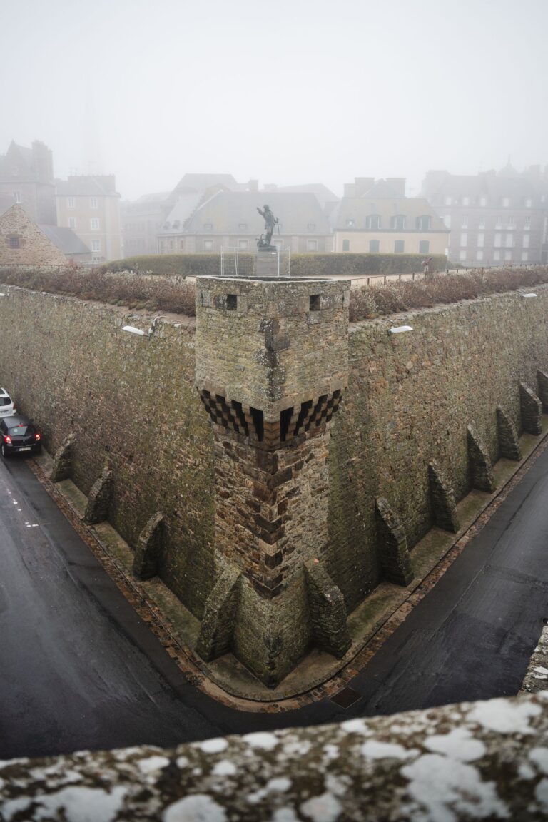 Hradby a stare mesto Saint-Malo v Bretani
