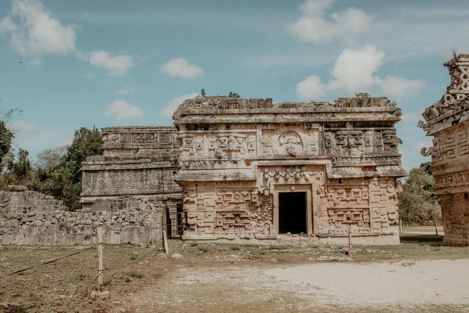 Cozumel, Mexique : 12 choses à faire (plongée et plages) 10 Ruines mayas de San Gervasio
